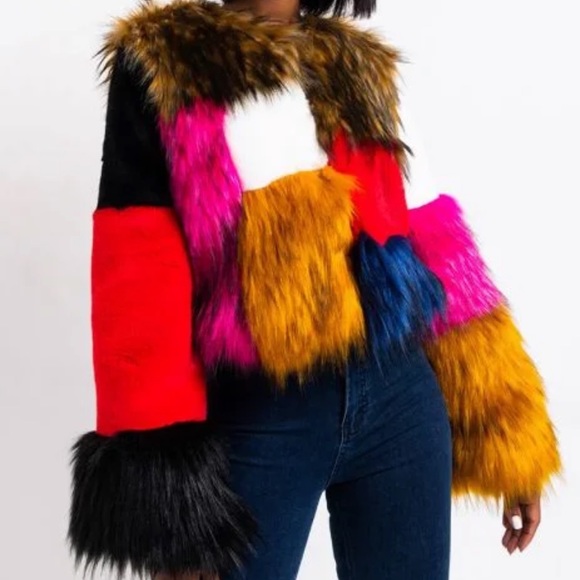 BLUSH! - Picture 3 of 12